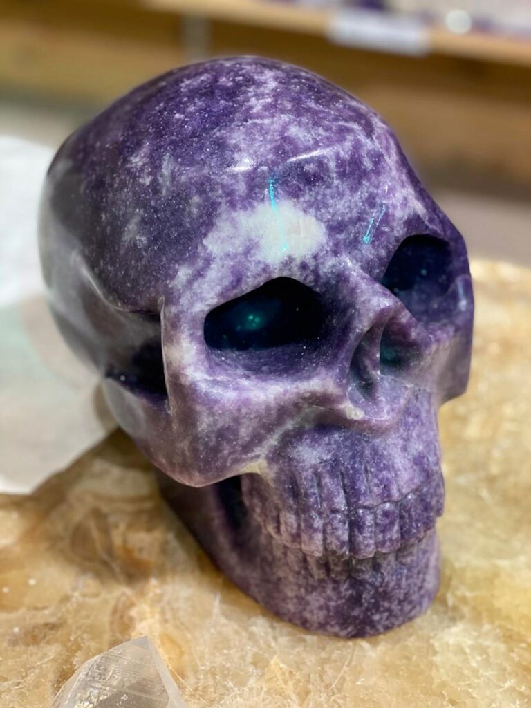 Lepidolite skull